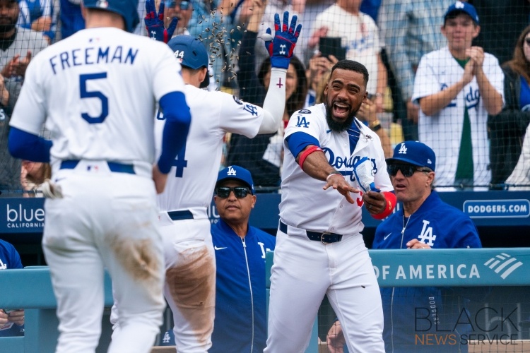 Dodgers Defeat Pirates 9-2