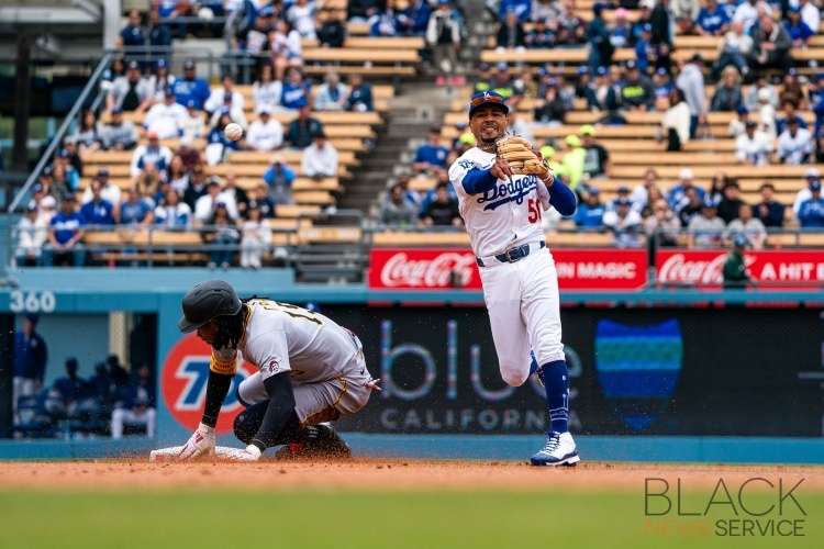 Dodgers Defeat Pirates 9-2