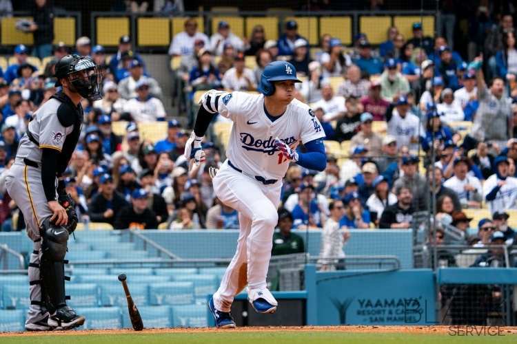 Dodgers Defeat Pirates 9-2