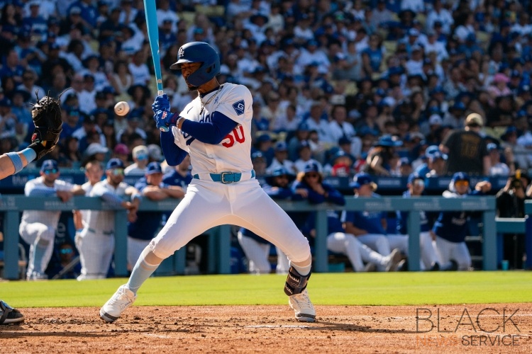 Dodgers Defeat Giants 5-4