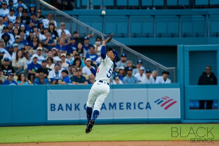 Dodgers Fall to Padres 3-5