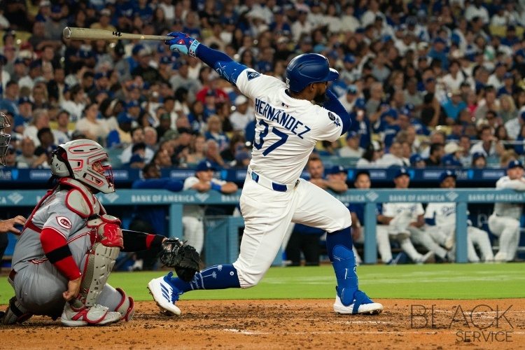 Dodgers Defeat Reds 6-3