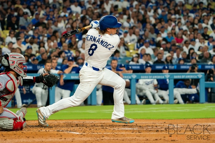 Dodgers Defeat Reds 6-3