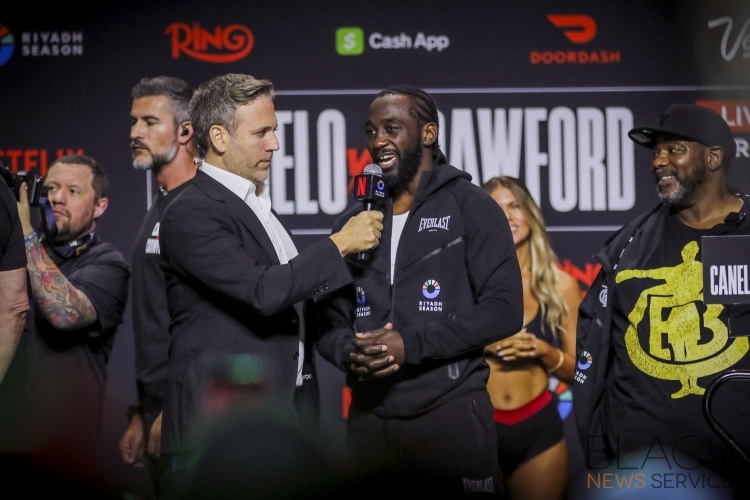 Canelo vs Crawford - Weigh In