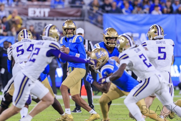 Bruins lose to Huskies, 48-14