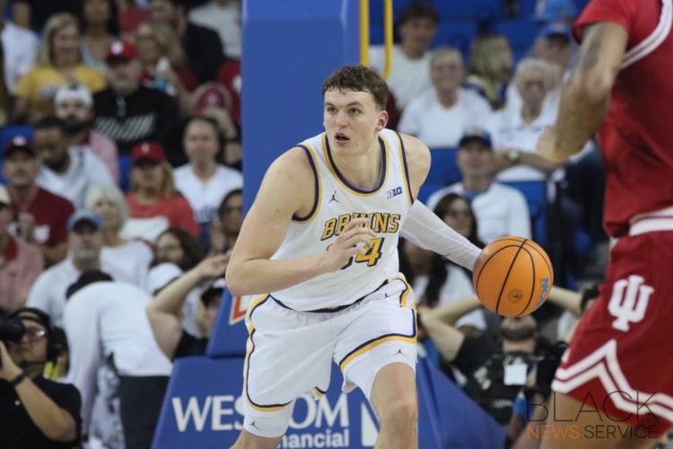 Bruins Fall to Hoosiers 97-98