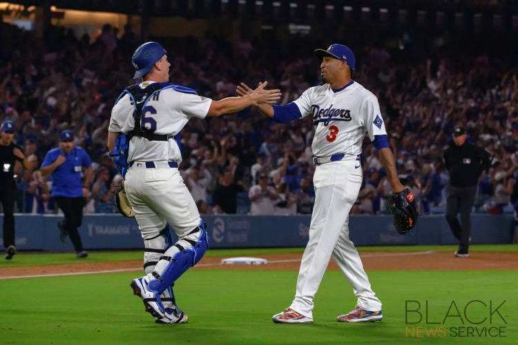 Dodgers defeat Diamondbacks, 3-2