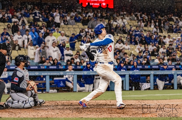 Dodgers Defeat Guardians 4-1