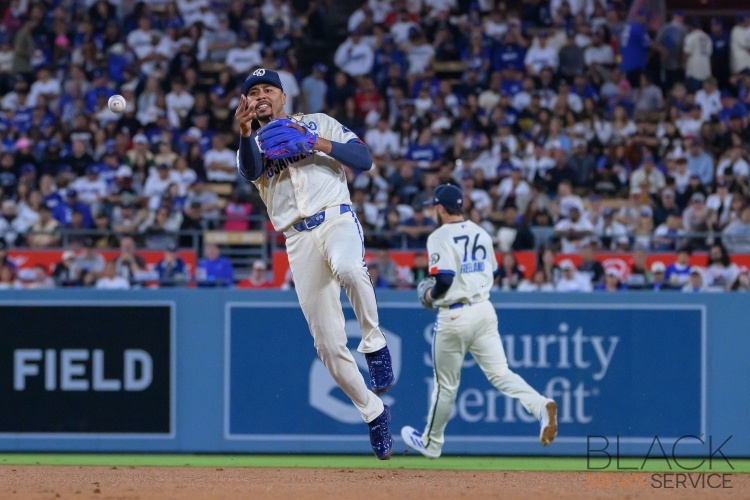 Dodgers defeat Angels, 9-2