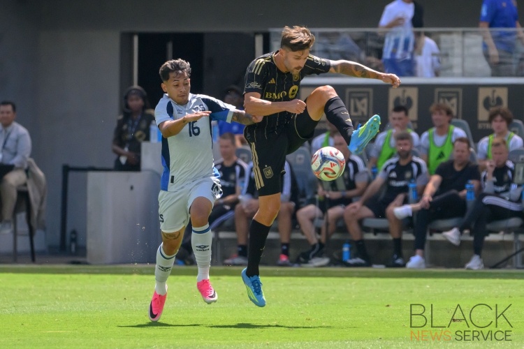 LAFC defeats El Salvador, 3-0