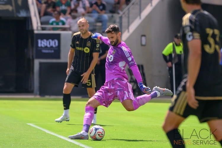 LAFC defeats El Salvador, 3-0